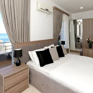 Doka 3*, Sarandë Albánie