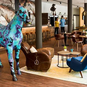 - The Niu, Saddle By Ihg 3*, Fürth Německo