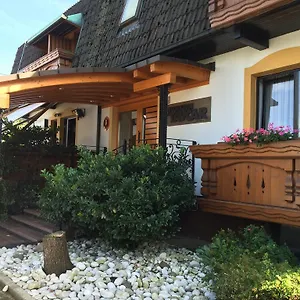 Tavcar Bed and breakfast
