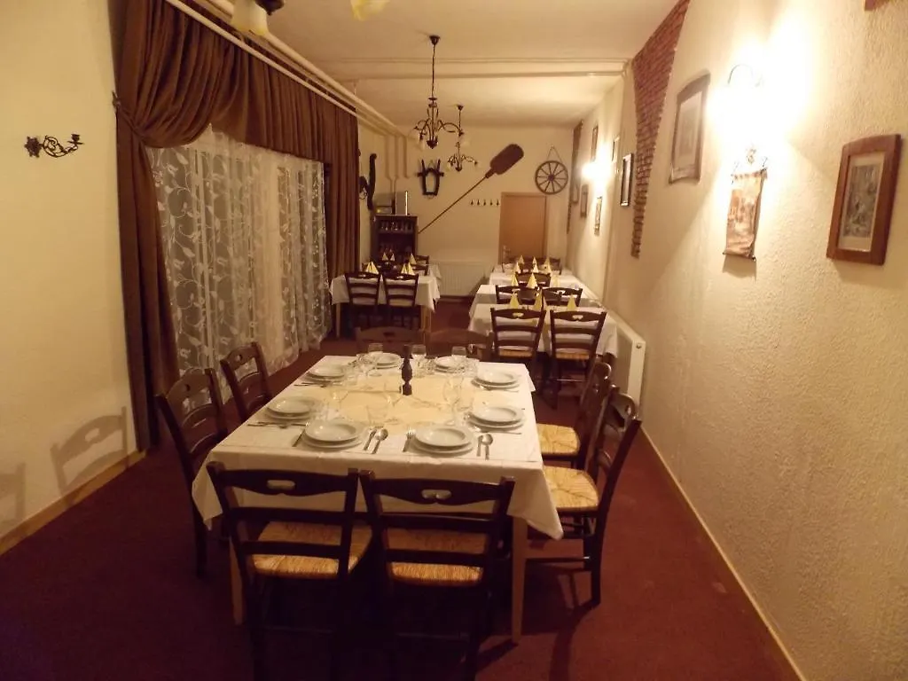 Guesthouse Stari Tisler Ljubljana 3*,